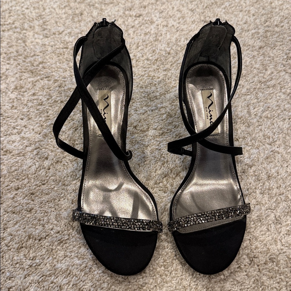 Nina Black Strappy Heels with Silver Accents. Size 7. Box included.